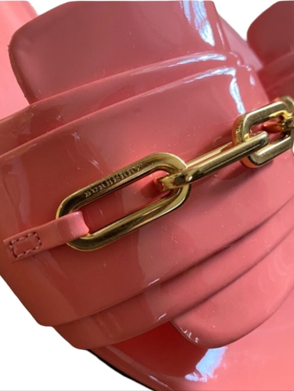 Burberry Coleford chain flat sandals in Pink Azalea patent leather Size EU 39 - Picture 7 of 12